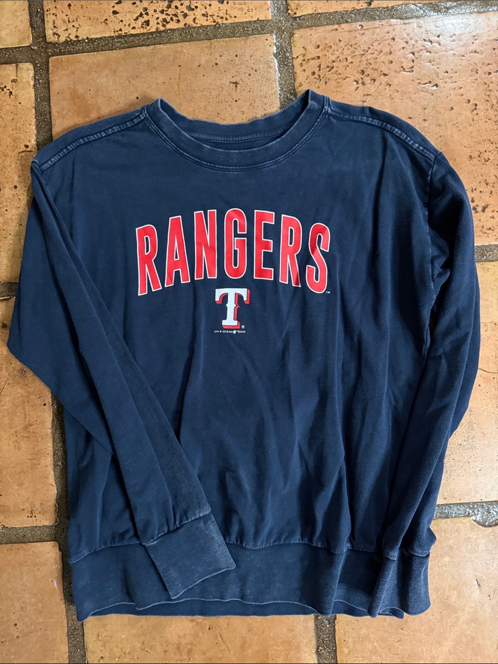 Ocean Drive Navy Long-Sleeve Sweatshirt with Red Texas Rangers Baseball ⚾️